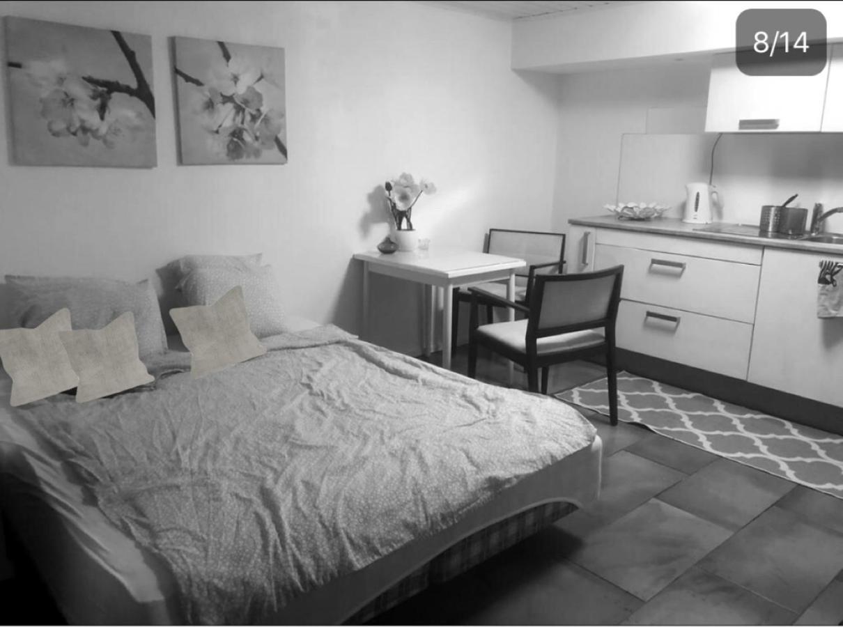 Apartament Puutaloyksioe 1 Km Turun Rautatieasemalta Turku Zewnętrze zdjęcie